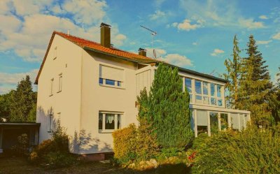 Großzügiges Zweifamilienhaus. Sonniges Gartengrundstück 991m² - mit Kaufoption für angrenzende 765m²