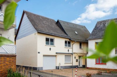 Gepflegtes Einfamilienhaus mit großer Terrasse in ruhiger Lage