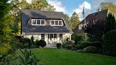 Modernes freistehendes Einfamilienhaus in Quickborn-Heide