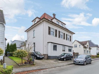 Vier-Parteien-Mehrfamilienhaus und Zweifamilienhaus in zentraler Lage von Herford