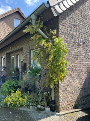 Im Grünen aber super angebunden - Schönes Haus in Neuss (Rhein-Kreis), Neuss