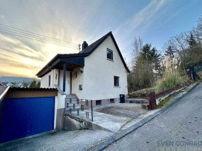 Ruhig und Modern! Freistehendes Einfamilienhaus in Idar-Oberstein mit Garten