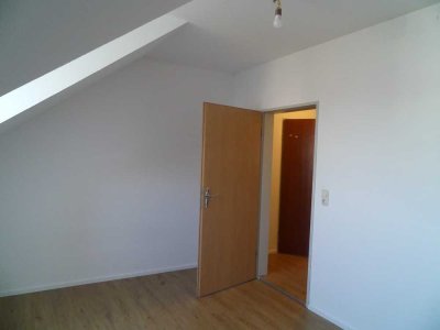 Hübsche DG-Wohnung in bester Lage