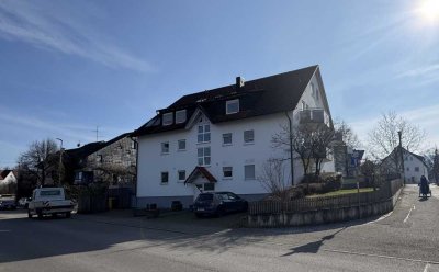 Sehr schöne 2,5 Zi. - Wohnung in Schorndorf-Weiler mit herrlicher Terrasse u. kleinem Gartenanteil