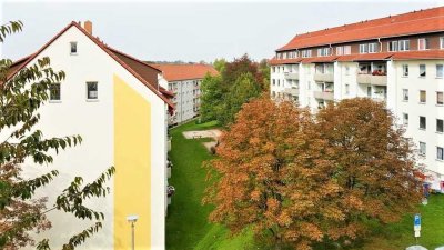 *** Wohnen in Top Lage - 4 Zimmer Wohnung mit PKW Stellplatz***