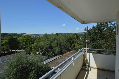 Rendite 3%! Verm. 2-3-Zi.-ETW 75 m² mit ca. 11 m² Balkon in Regensburg West