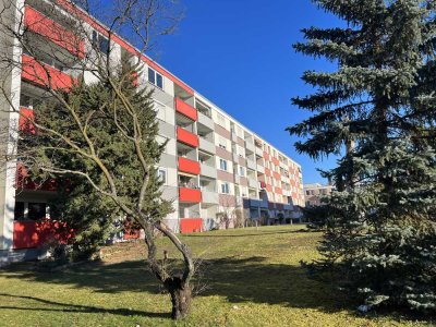 Großzügige 2-Zimmer-EG-Wohnung mit Balkon in Nürnberg