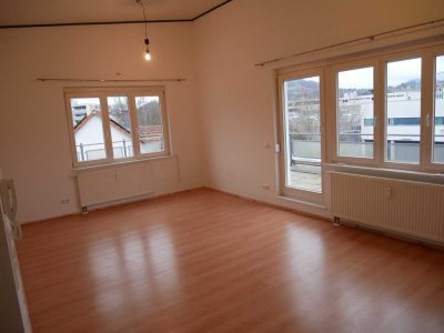 Exklusive 2-Zimmer-Penthouse-Wohnung mit großer Dachterrasse in Pfullingen