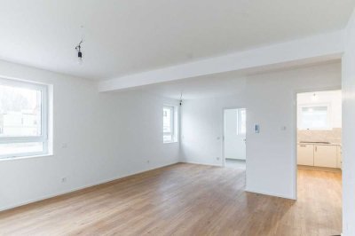 *NEU* NEUBAU-MAISONETTE MIT AUFZUG IN DER WOHNUNG,  EBK & STELLPLÄTZEN !