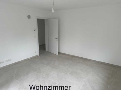 Erstbezug nach Sanierung: attraktive 4-Zimmer-Wohnung mit Balkon in Traunreut