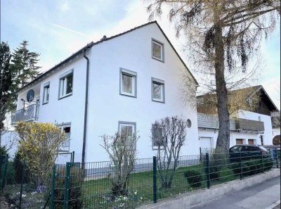 München-Trudering: 3,5-Zimmerwohnung in 4-Familienhaus