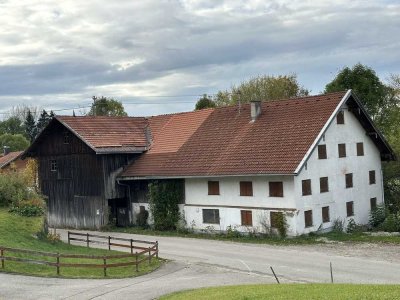 Ländliches Anwesen mit Potenzial – Bauernhof zur Sanierung im Herzen des Allgäus