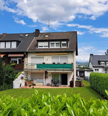 Topgepflegtes 3-Familienhaus, Garten, Garage