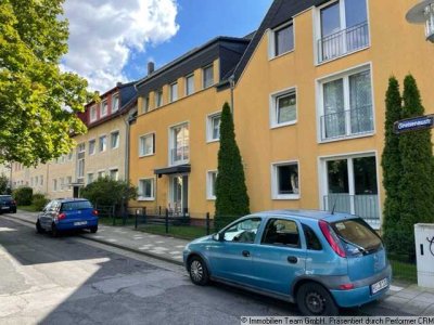 Marienburger Höhe - schöne 4 Zimmerwohnung mit Balkon und Garage