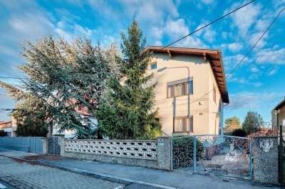 Einfamilienhaus mit zusätzlichem Baugrund