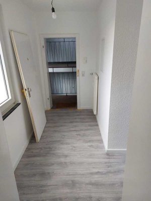 Sehr schöne vollständig kernsanierte
1,5 Zimmerwohnung im Herzen von Bochum!