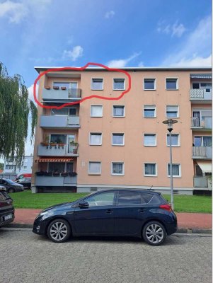 Schöne und sanierte 3-Zimmer-Wohnung mit Balkon und Einbauküche in Lotte