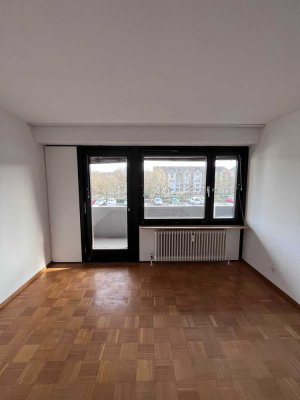 freundliche 3-Zimmerwohnung mit großem Balkon