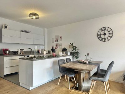 “Moderne 3-Zimmer-Wohnung mit großer Terrasse – Perfekt für Familien, Senioren und Kapitalanleger”