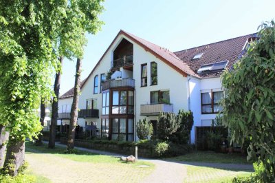 Verkauf: Großzügige 2 Zimmerwohnung, zentral & ruhig in Paderborn/ Schloss Neuhaus