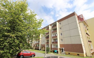 4-Raum Wohnung mit Balkon und Blick ins Grüne!!!