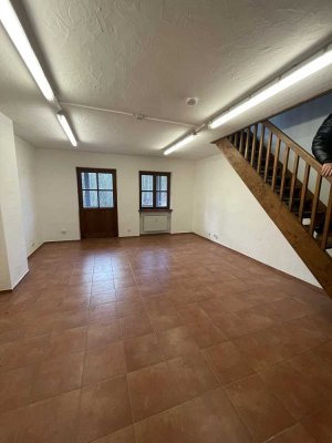 2-Zimmer-Maisonnette Wohnung mit Balkon