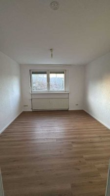 Erstbezug nach Renovierung mit Wohnung Terrasse