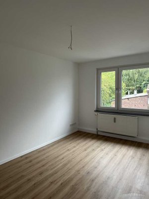 Erstbezug nach Sanierung - zentral gelegene 2-Zimmer Wohnung zu vermieten