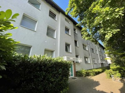 KUNZE: 2-Zimmer-Dachgeschosswohnung mit Balkon in Kirchrode!