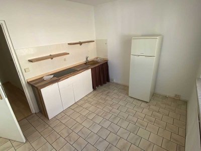 Geschmackvolle 1-Zimmer-Wohnung mit Balkon und EBK in Erfurt