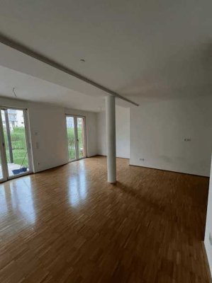 Bad Kreuznach-Süd; schöne 2-Zimmer-EG-Wohnung mit Gartenanteil