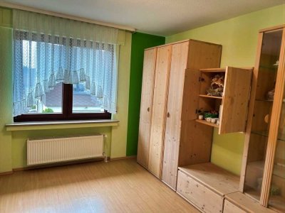 Studenten aufgepasst
Ein-Zimmer-Wohnung mit separatem Bad