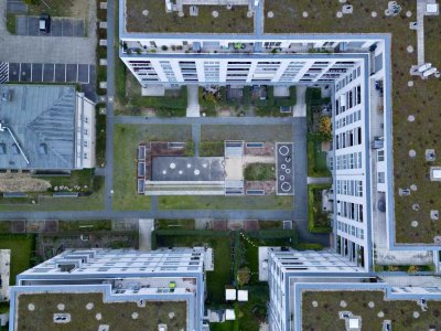 3-Raum-Wohnung mit Balkon und EBK in Wilmersdorf