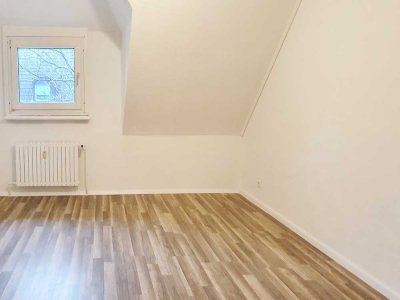 Jetzt 300€-Gutschein* erhalten: Für Paare und kleine Familien geeignete 3-Zimmer-Wohnung verfügbar