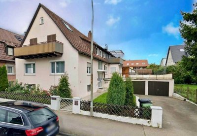 Top renovierte, exkl. ausgest. 2-Zimmerwohnung mit EBK und 36 m² gr. Terrasse in zentraler Lage