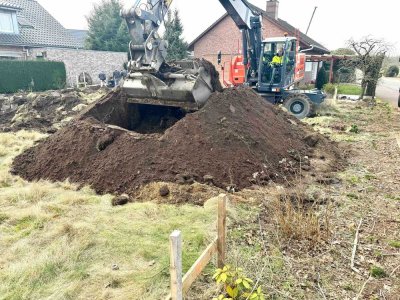 Doppelhaushälfte mit Garage Baubeginn ist erfolgt