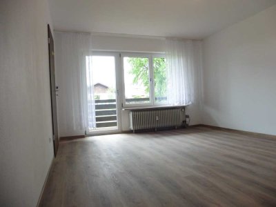 Neu renovierte 3-Zimmer-Wohnung mit Balkon in Kirchham