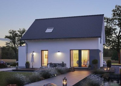 Haus mit Garten – Nur den Rasen müssen Sie selbst mähen.