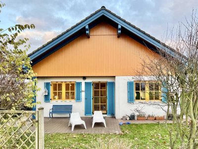 Kleines Einfamilienhaus mit schönem Garten und Urlaubsfeeling