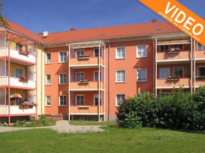 Erstbezug nach Sanierung! Moderne 3 Zimmer Wohnung mit Dusche und Balkon!