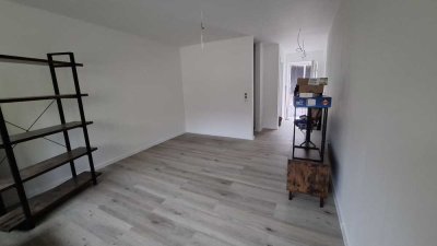 1-Zimmer-Erdgeschosswohnung mit geh. Innenausstattung