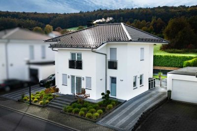 Junges Einfamilienhaus mit Stil und idyllischer Lage