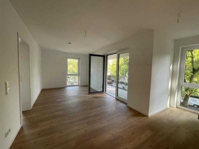 Erstbezug | Geräumige 3-Zimmer-Wohnung mit Loggia, Einbauküche und extra Abstellraum