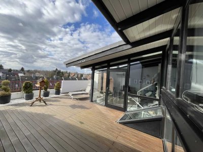 Über den Dächern Gifhorn: Exklusives Split -level-Penthouse mit Kamin, Dachgarten, Loggien + Garage