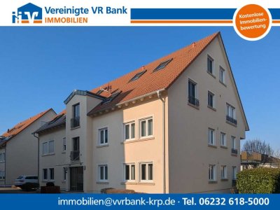 Wohnung mit modernem Grundriss und großem Balkon