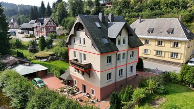 Tolle, großzügige 3-Raum-Wohnung (80 m²) mit Balkon, Einbauküche & Kaminofen in Johanngeorgenstadt