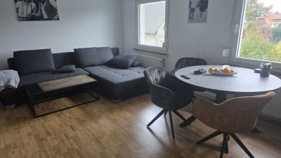 Sonnige, geräumige 2,5 -Raum-Wohnung mit EBK & Balkon mitten in Stederdorf (OT von Peine)