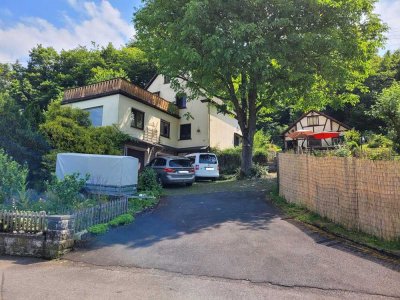 MANNELLA *Beste Aussichten* Gemütlich modernisiertes Haus mit Siegtal-Blick & Dachterrasse