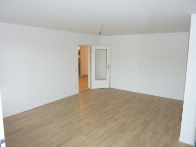 Zentrale 3 Zimmer Wohnung, ideal für Paare