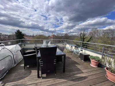 Unikat mit Blick ins Rosental - großzügiges Domizil mit herrlicher Dachterrasse - sofort beziehbar